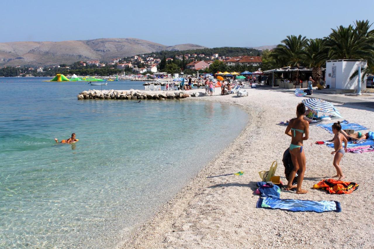Seaside Apartments With A Swimming Pool Okrug Gornji, Ciovo - 11374 Трогір Екстер'єр фото