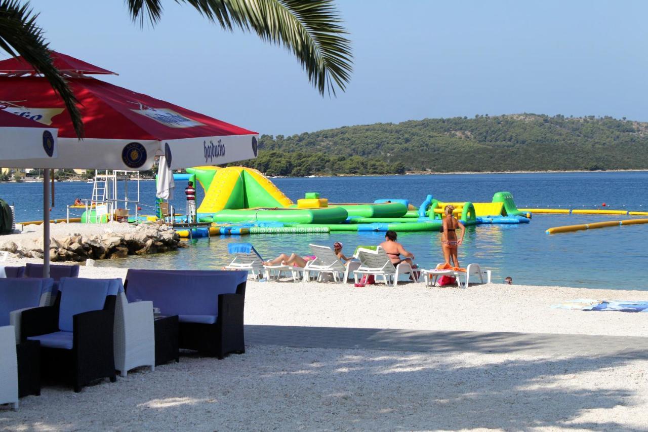 Seaside Apartments With A Swimming Pool Okrug Gornji, Ciovo - 11374 Трогір Екстер'єр фото