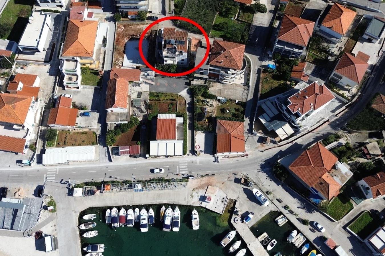 Seaside Apartments With A Swimming Pool Okrug Gornji, Ciovo - 11374 Трогір Екстер'єр фото