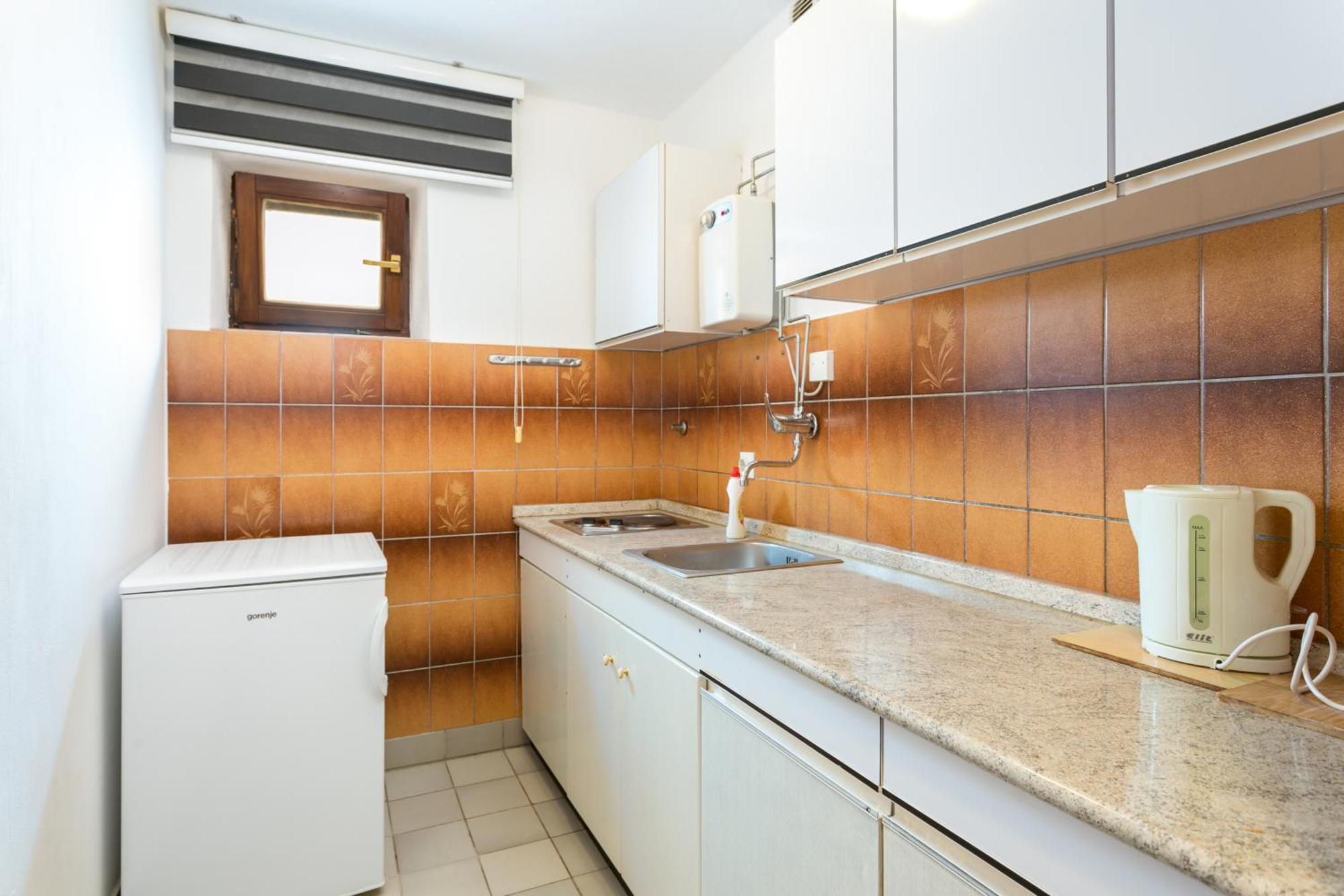 Seaside Apartments With A Swimming Pool Okrug Gornji, Ciovo - 11374 Трогір Екстер'єр фото